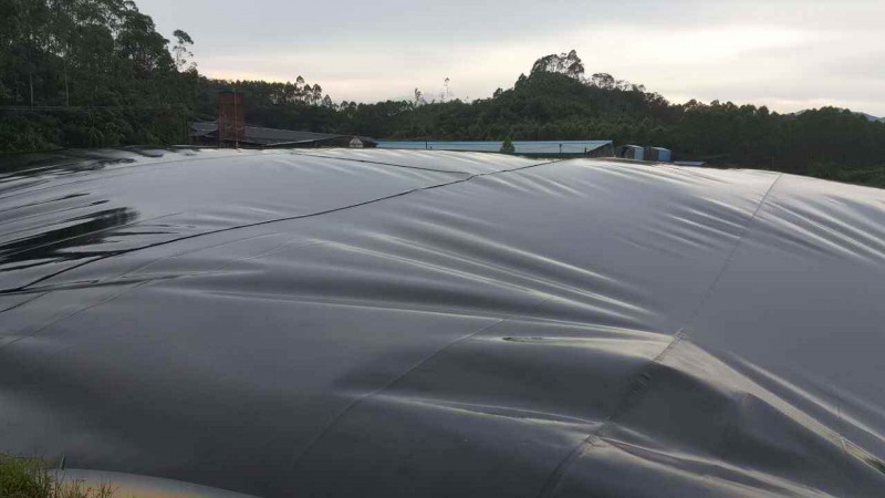 沼氣池1.5mm新國(guó)標(biāo)防滲土工膜