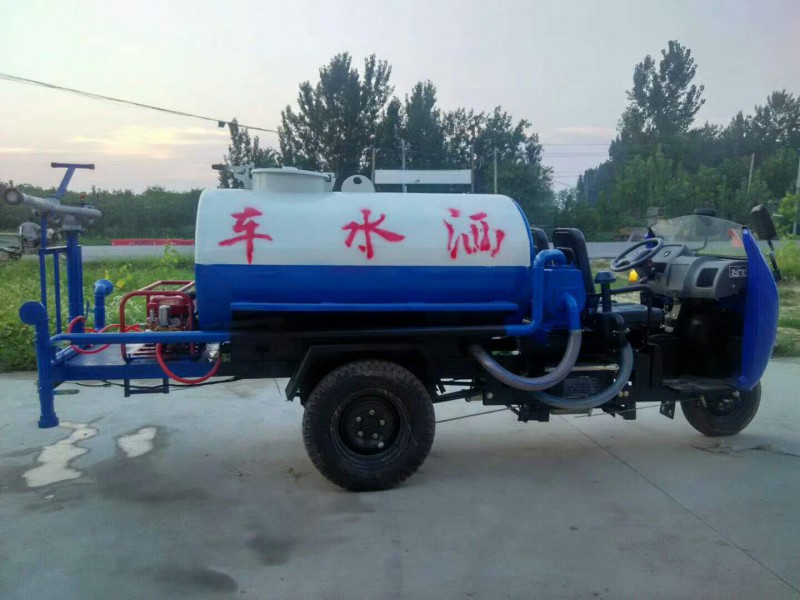 三輪灑水車廠家 多功能灑水車 灑水車價(jià)格
