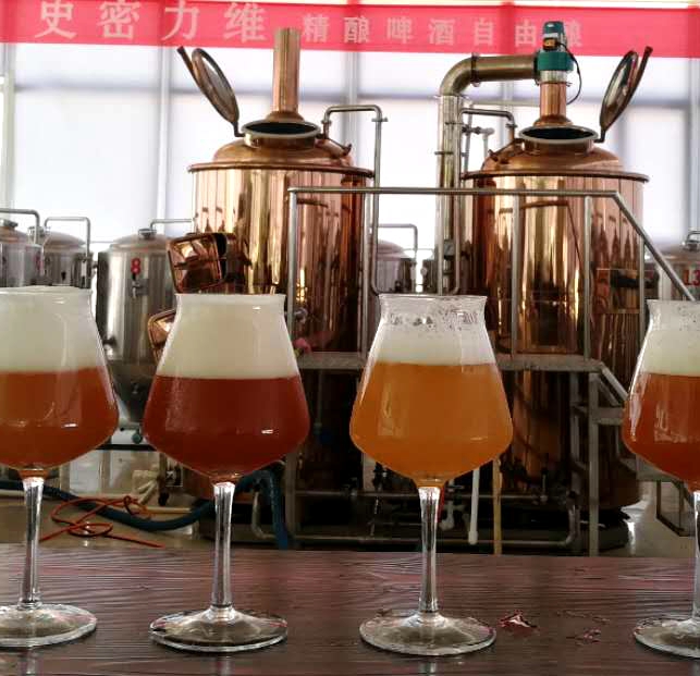 原漿啤酒機器  原漿精釀啤酒設(shè)備  北京史密力維原漿啤酒設(shè)備廠家