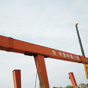 單梁橋式起重機 龍門吊，單梁起重機，雙梁起重機，龍門吊銷售，龍門吊租賃，龍門吊維修保養(yǎng)