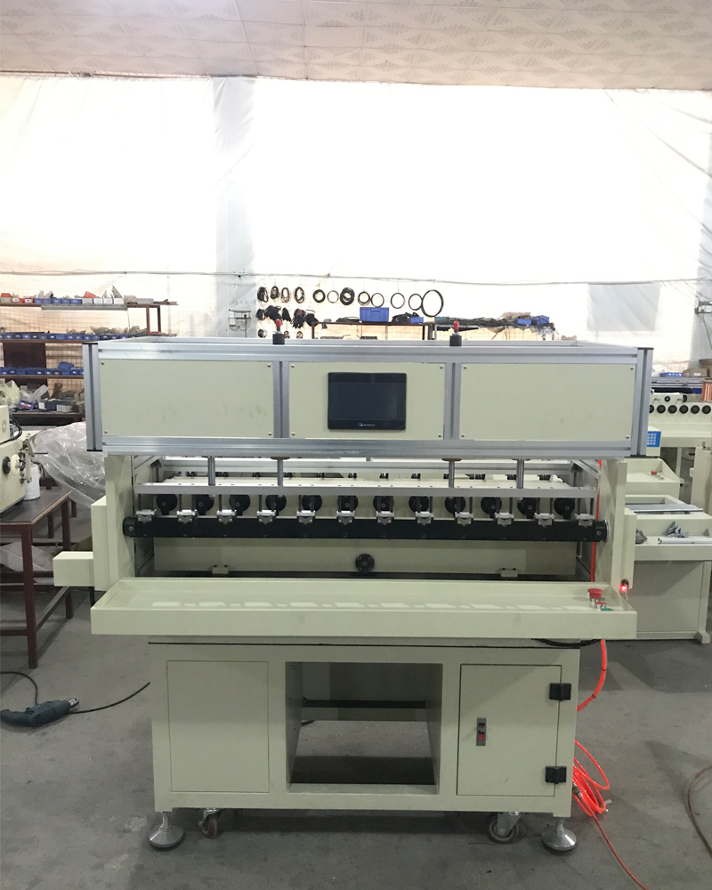 十二軸飛叉式繞線機(jī)，十二軸飛叉自動(dòng)翻轉(zhuǎn)繞線機(jī)