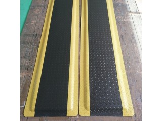 綠色黃邊防疲勞腳墊,緩解疲勞墊,工業(yè)防疲勞地墊