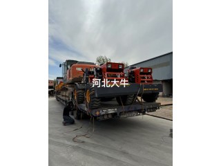 任丘叉草機(jī)廠家，滄州小型鏟車，河北抓草機(jī)廠家
